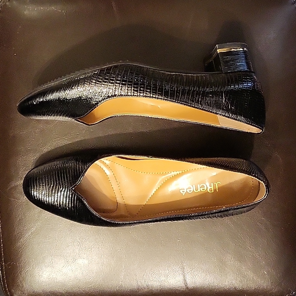 J Renee pumps